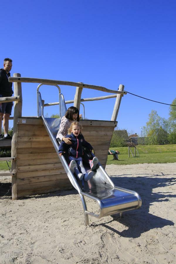 Luxus Familienvilla Mit Jacuzzi & Sauna Tzummarum 外观 照片