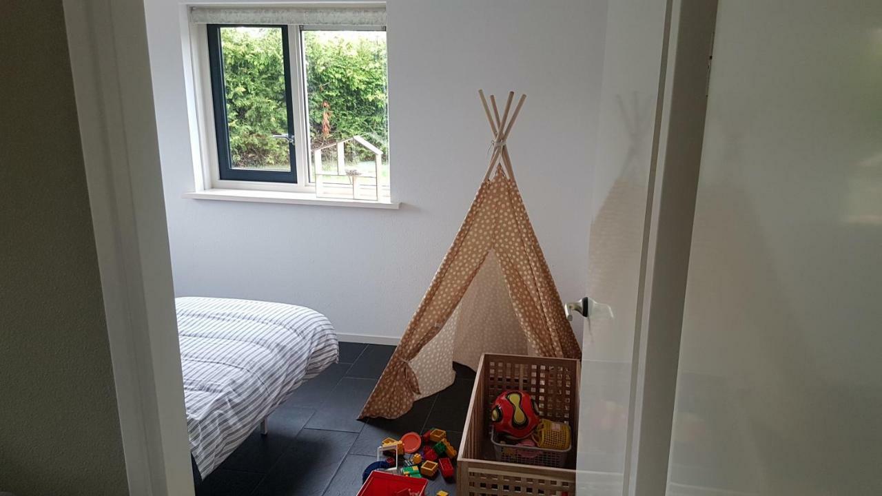 Luxus Familienvilla Mit Jacuzzi & Sauna Tzummarum 外观 照片