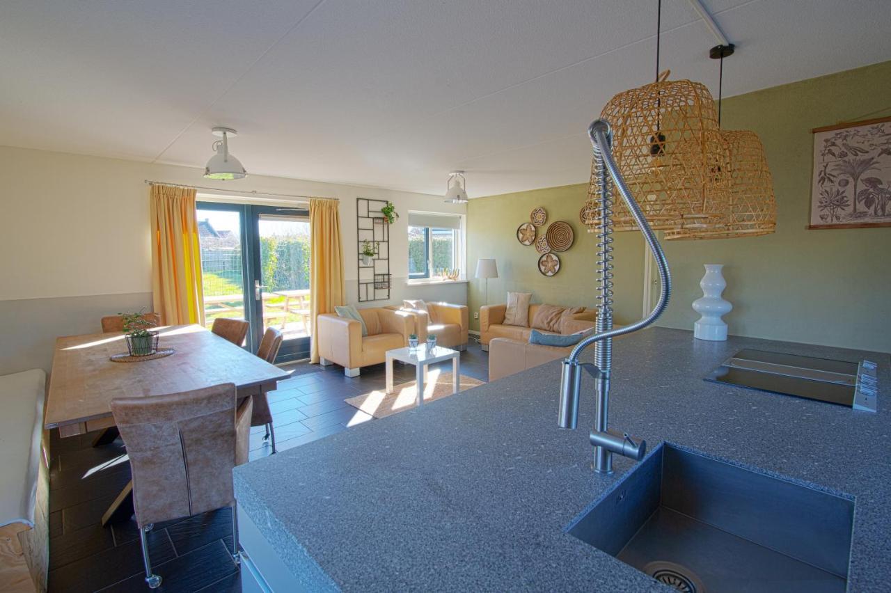 Luxus Familienvilla Mit Jacuzzi & Sauna Tzummarum 外观 照片